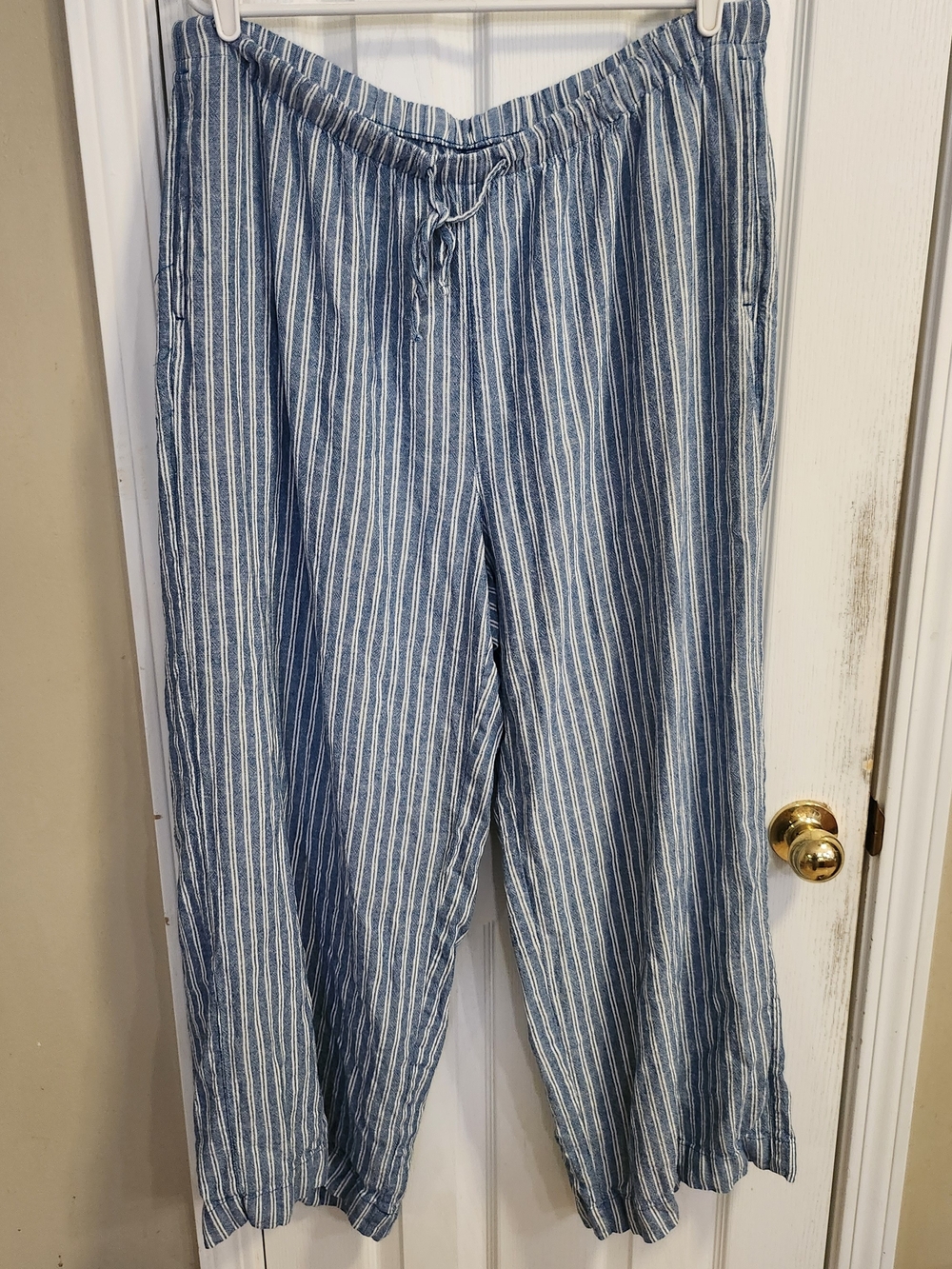 Old Navy Blue & White Vertical Stripe Wide-Leg Linen Pull-On Pants